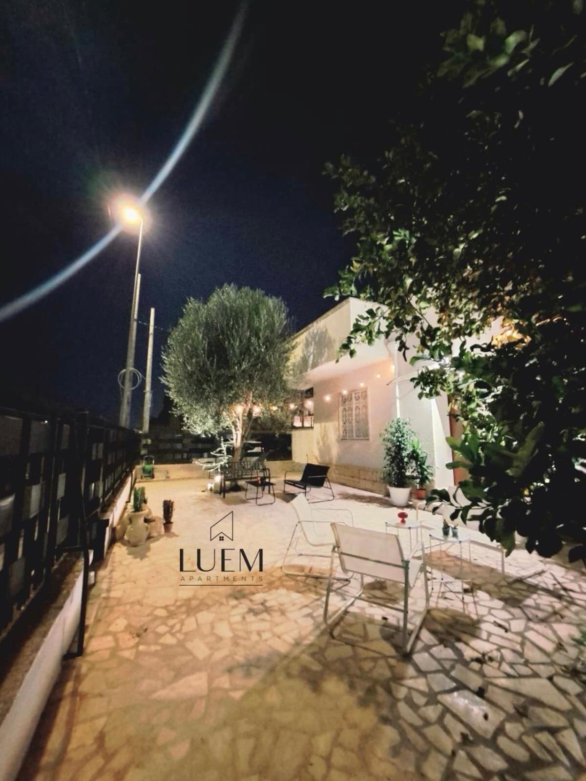 Luem Apartments Lecce Esterno foto