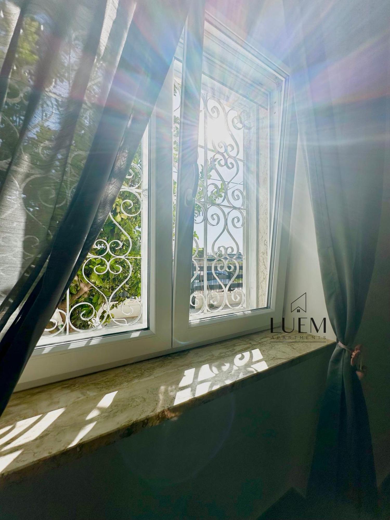 Luem Apartments Lecce Esterno foto